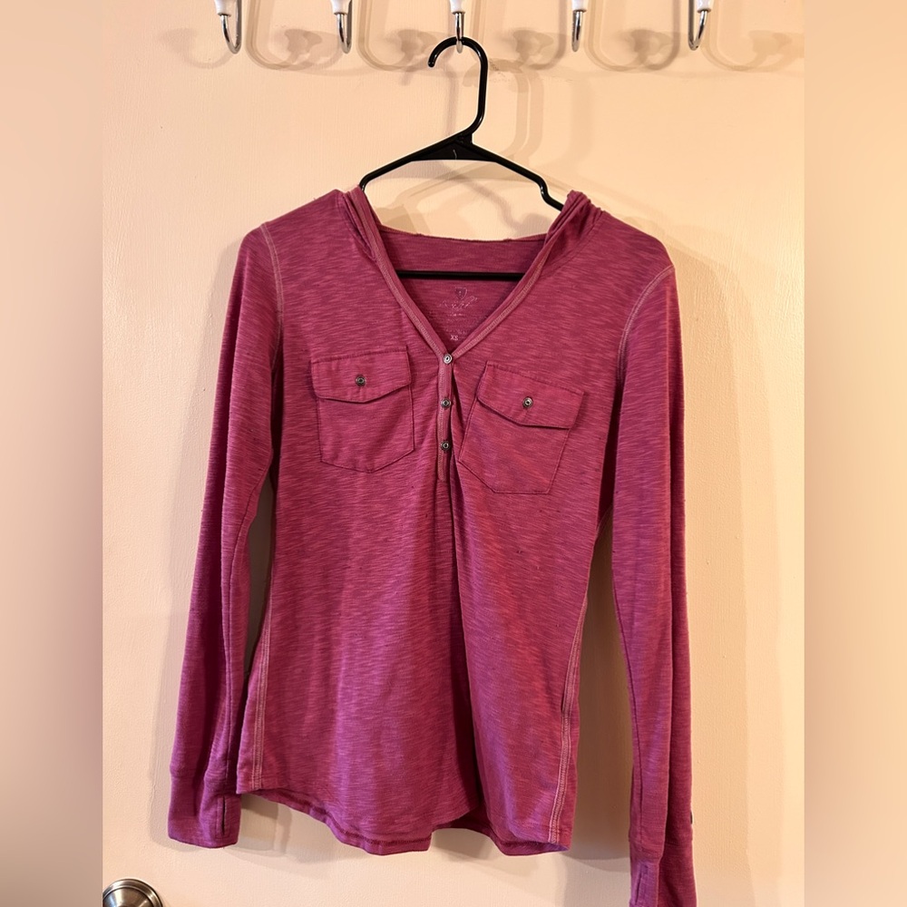 XS Kuhle hooded outdoor long sleeved shirt w/ thumb holes